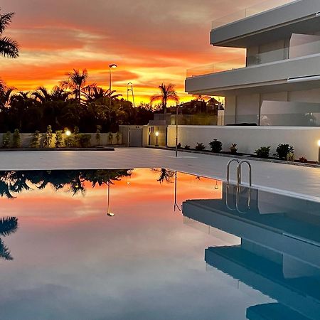 Modern New Apartment Las Terrazas De Costa Adeje. Heated Pool, Big Terrace And Private Parking Exteriör bild