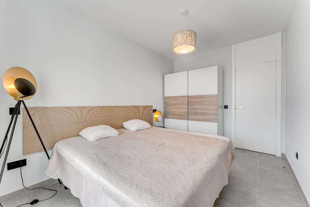 Modern New Apartment Las Terrazas De Costa Adeje. Heated Pool, Big Terrace And Private Parking Exteriör bild