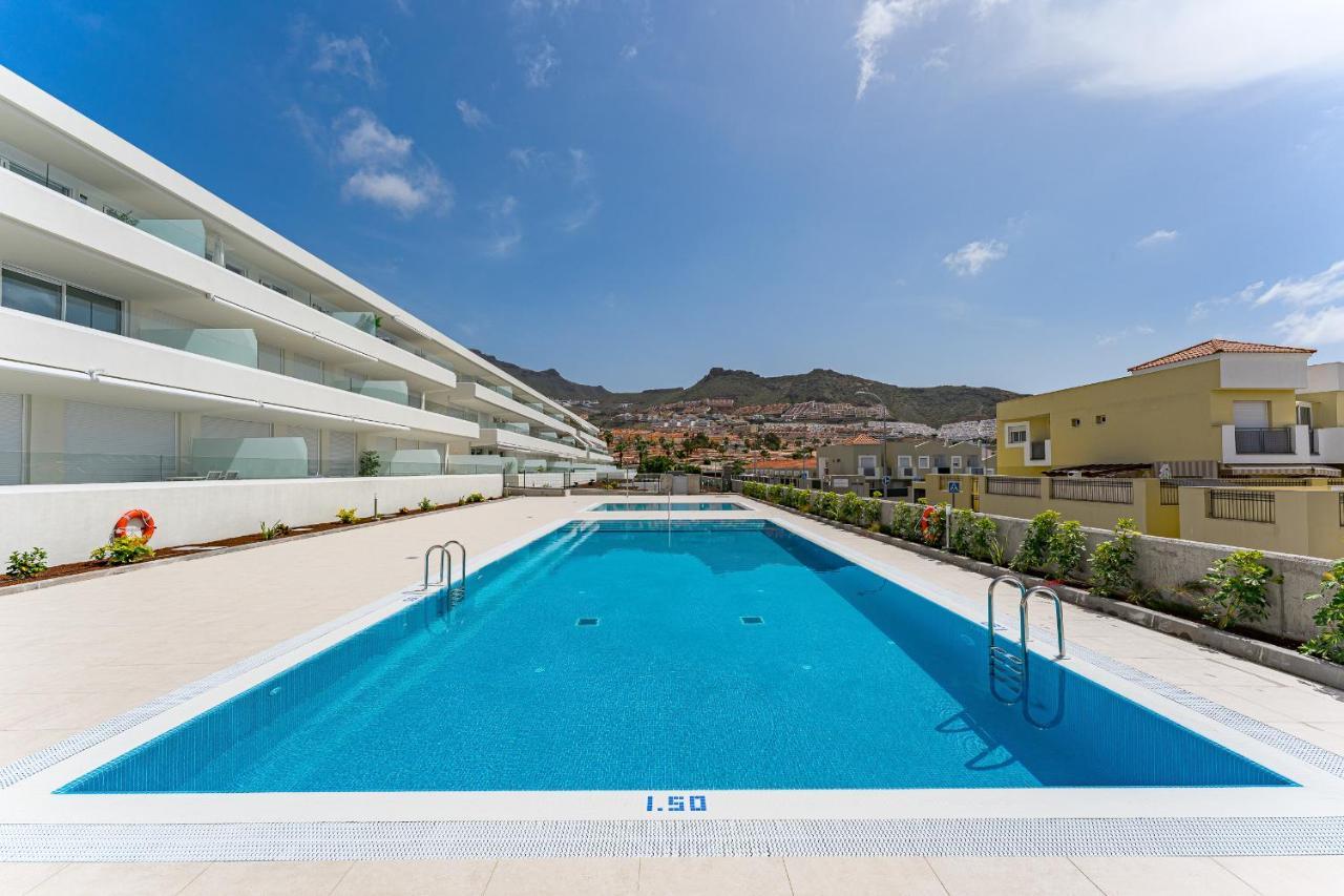 Modern New Apartment Las Terrazas De Costa Adeje. Heated Pool, Big Terrace And Private Parking Exteriör bild