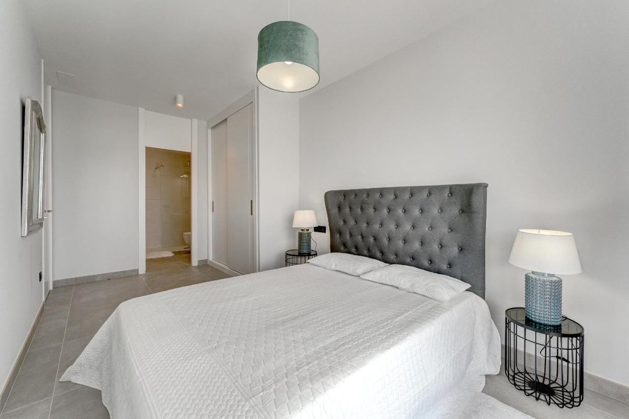 Modern New Apartment Las Terrazas De Costa Adeje. Heated Pool, Big Terrace And Private Parking Exteriör bild