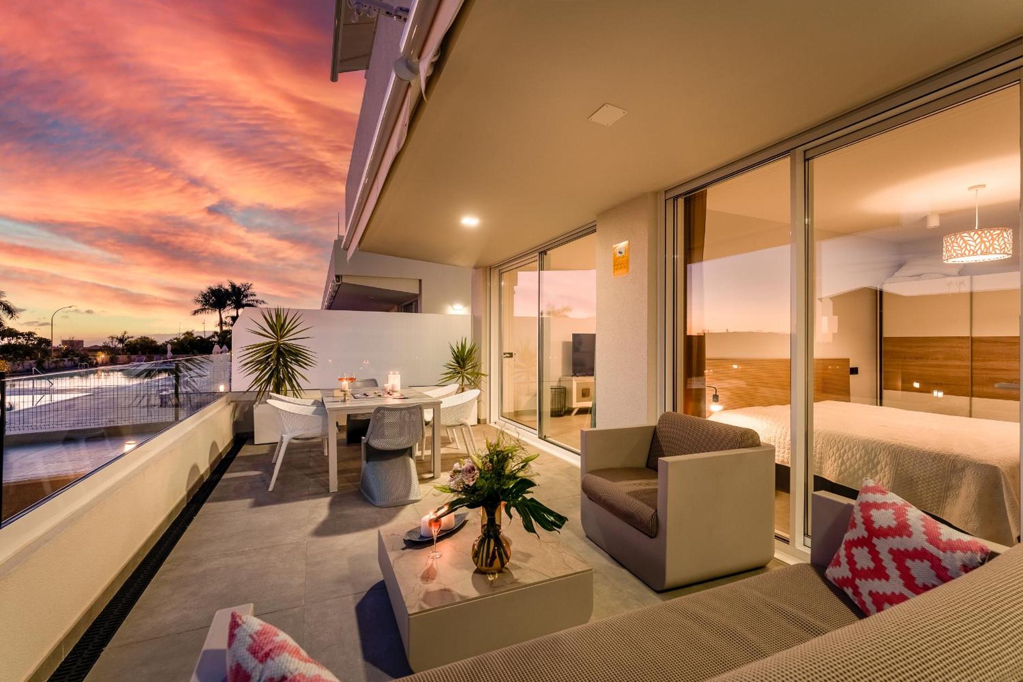 Modern New Apartment Las Terrazas De Costa Adeje. Heated Pool, Big Terrace And Private Parking Exteriör bild